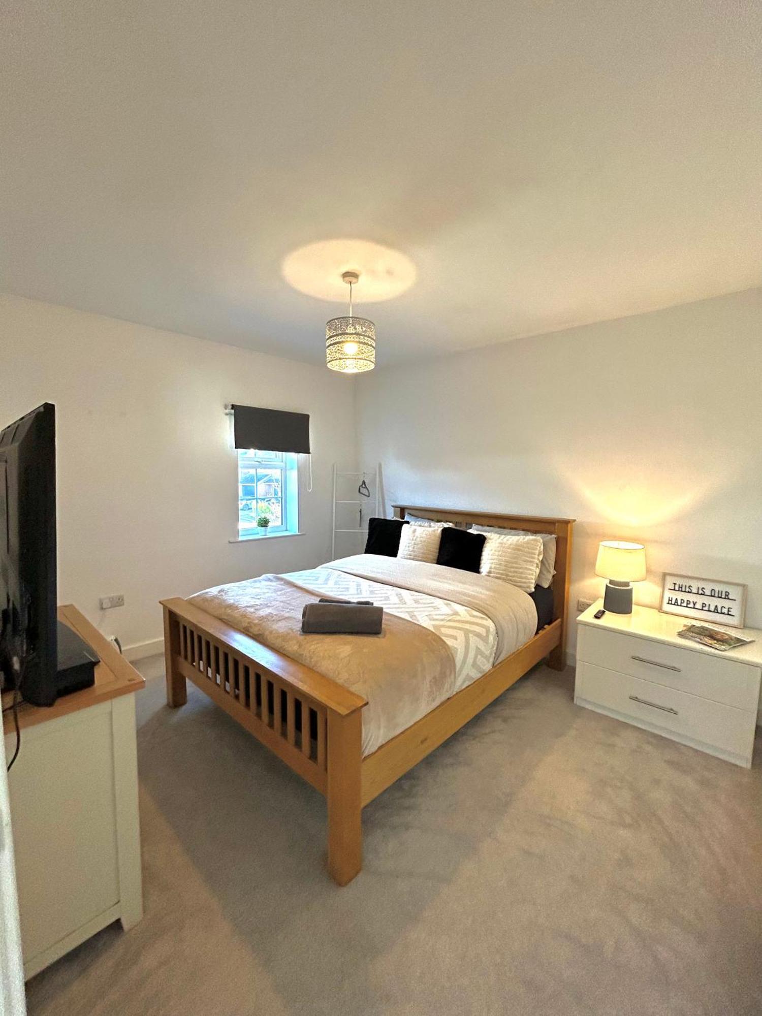 Luxury Countryside Stay - Waters Upton, Telford Exterior foto